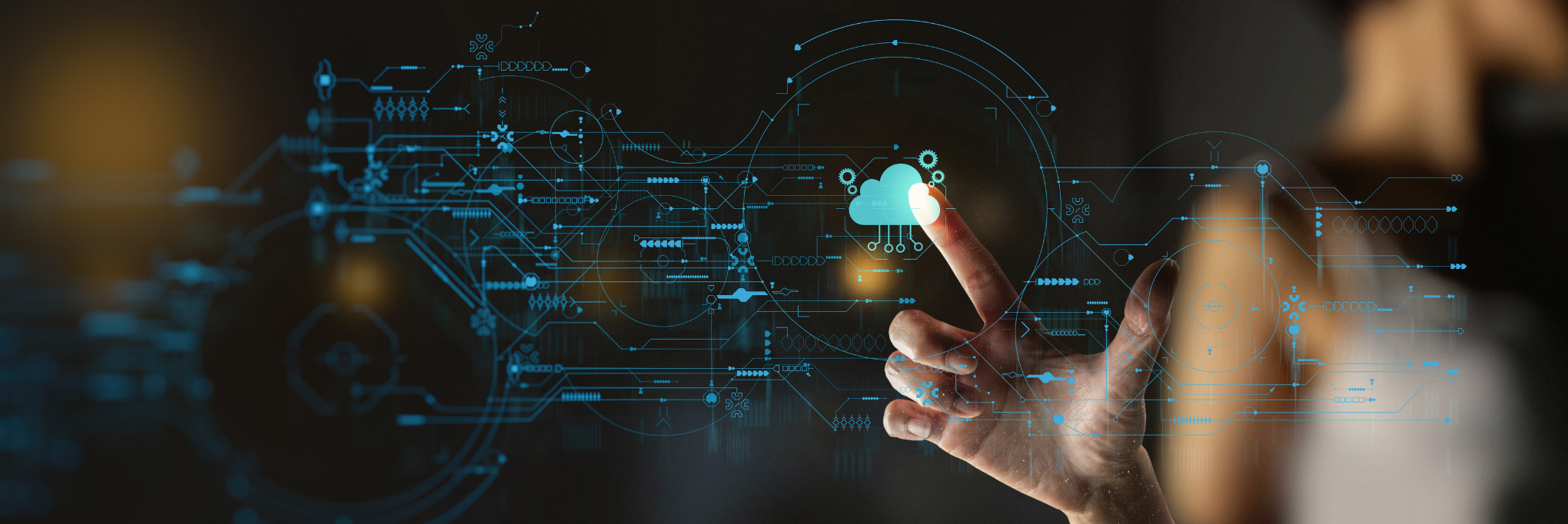 Transforming Enterprise Tech: The Convergence of Cloud and Services